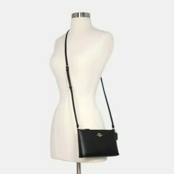 cross body,ZIP top crossbody,